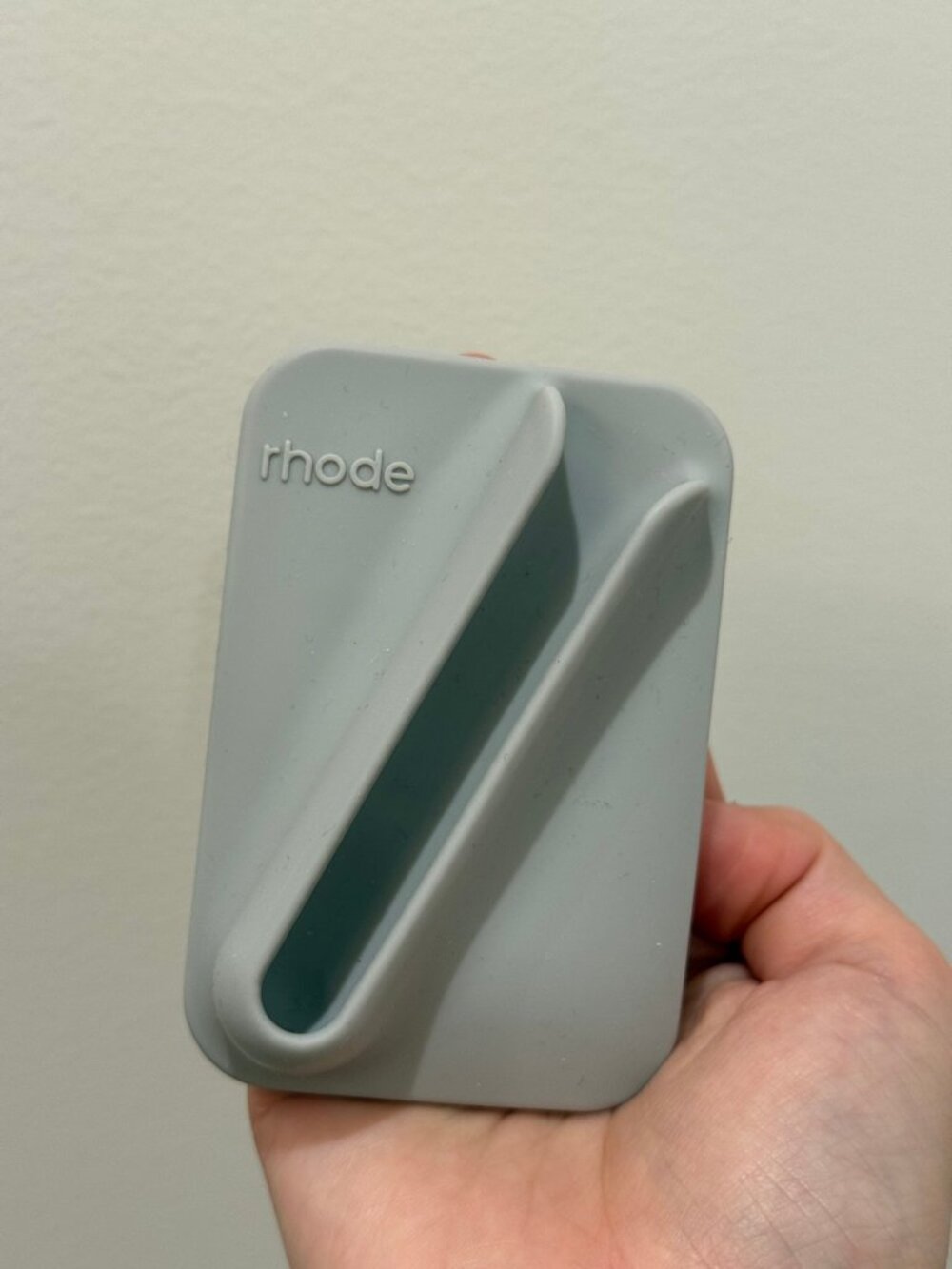 Rhode Grey Snap-On Lip Case